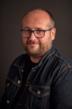 dr Piotr Jaworski Piotr Jaworski